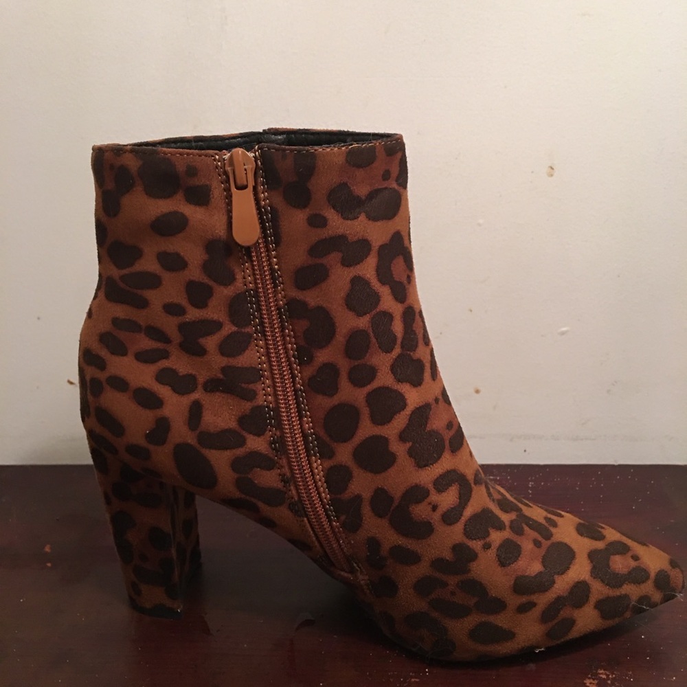 Brown Heeled Boots with Chunky Block Heel